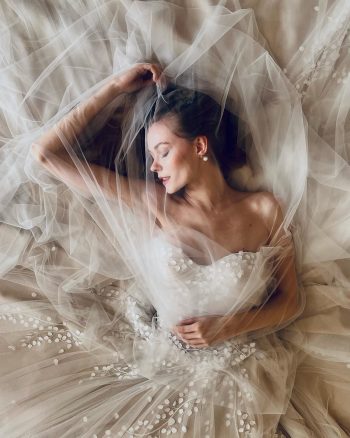 Bridals Inn | 3180-6v60